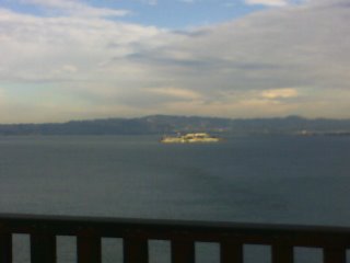 [Alcatraz+from+GGB.jpg]