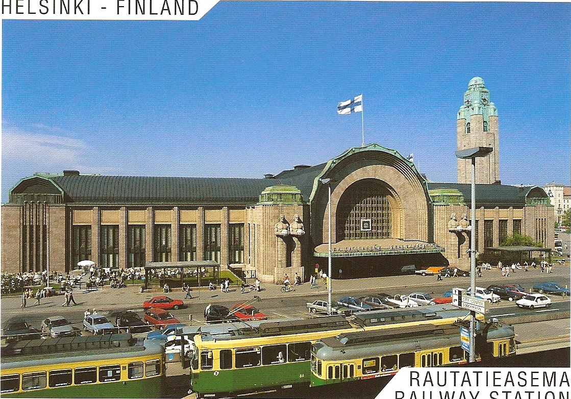 [1.Helsinki+-Railway+Station.jpg]