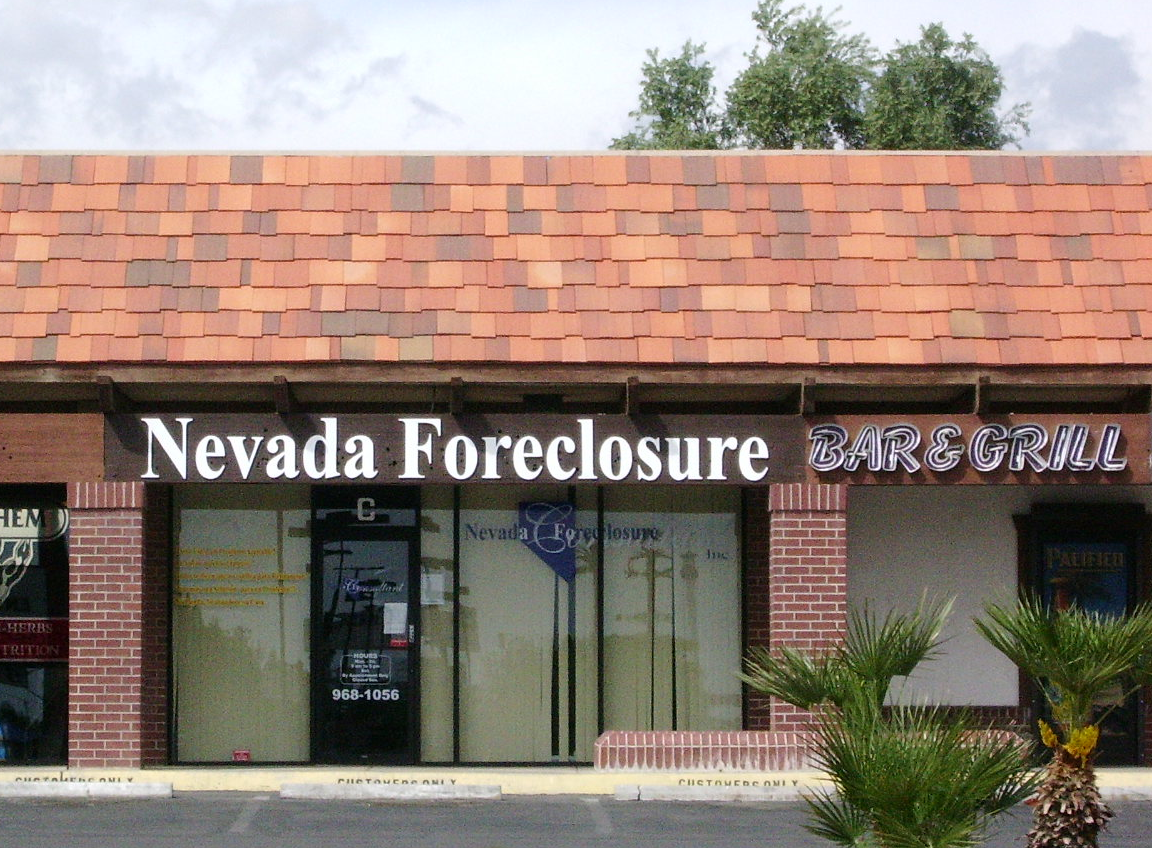 [foreclosure_bar_and_grill.png]