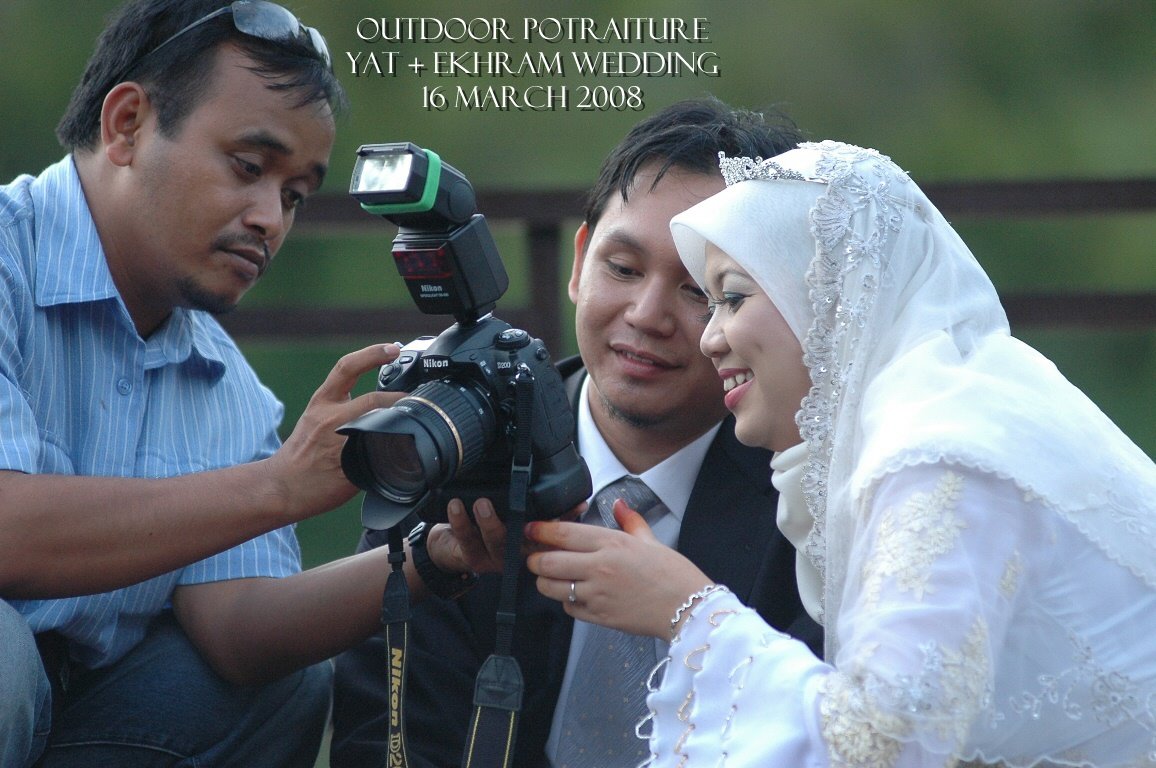 [photojournalist+wedding.jpg]