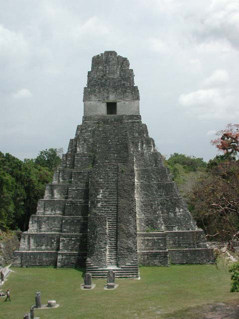 [Parque+Arqueològico+Tikal.jpg]