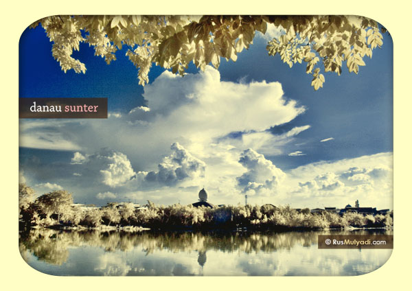 [danau+sunter+rusmulyadi+copyright+telp+705+88+706.jpg]