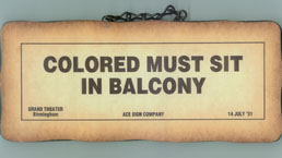 [colored_balcony.JPG]