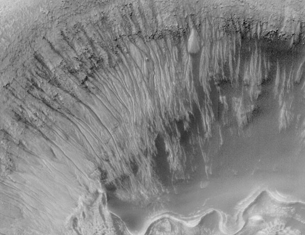 [MarsNewtonCrater.jpg]