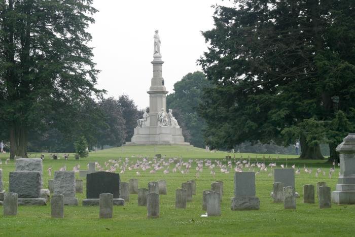 [Gettysburg_cemetery.jpg]