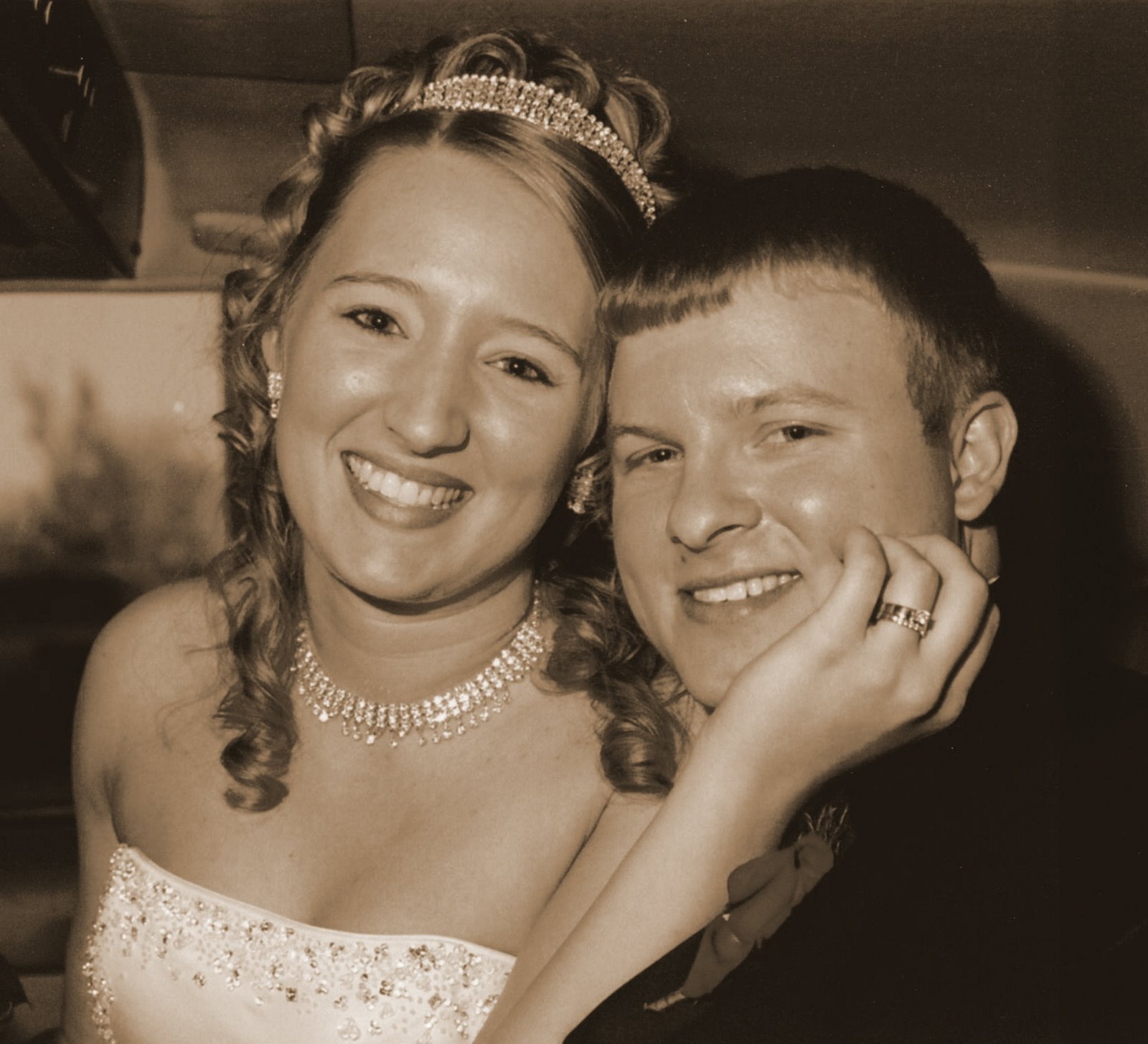 [Wedding+Pictures+031+sepia_2.jpg]