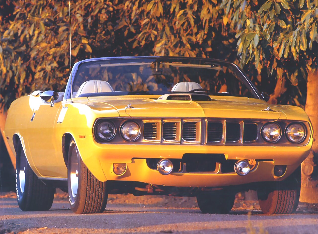 [1971+Plymouth+Hemi+'Cuda+Convertible+Lemon+Twist+Rt+Front.jpg]