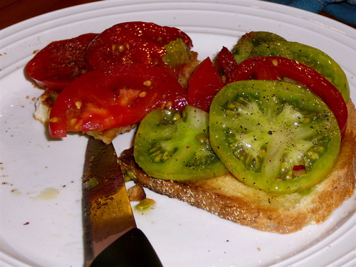 [g's+tomato+sandwich.jpg]