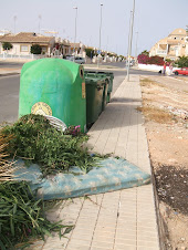 Orihuela Costa - refuse and litter problems