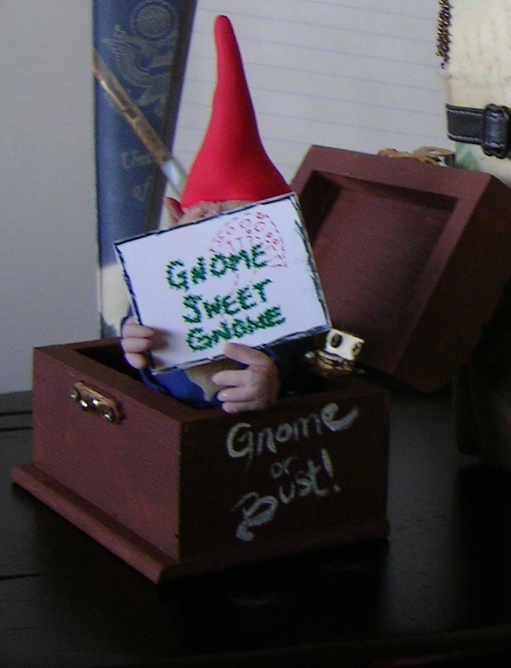 [Gnome.JPG]