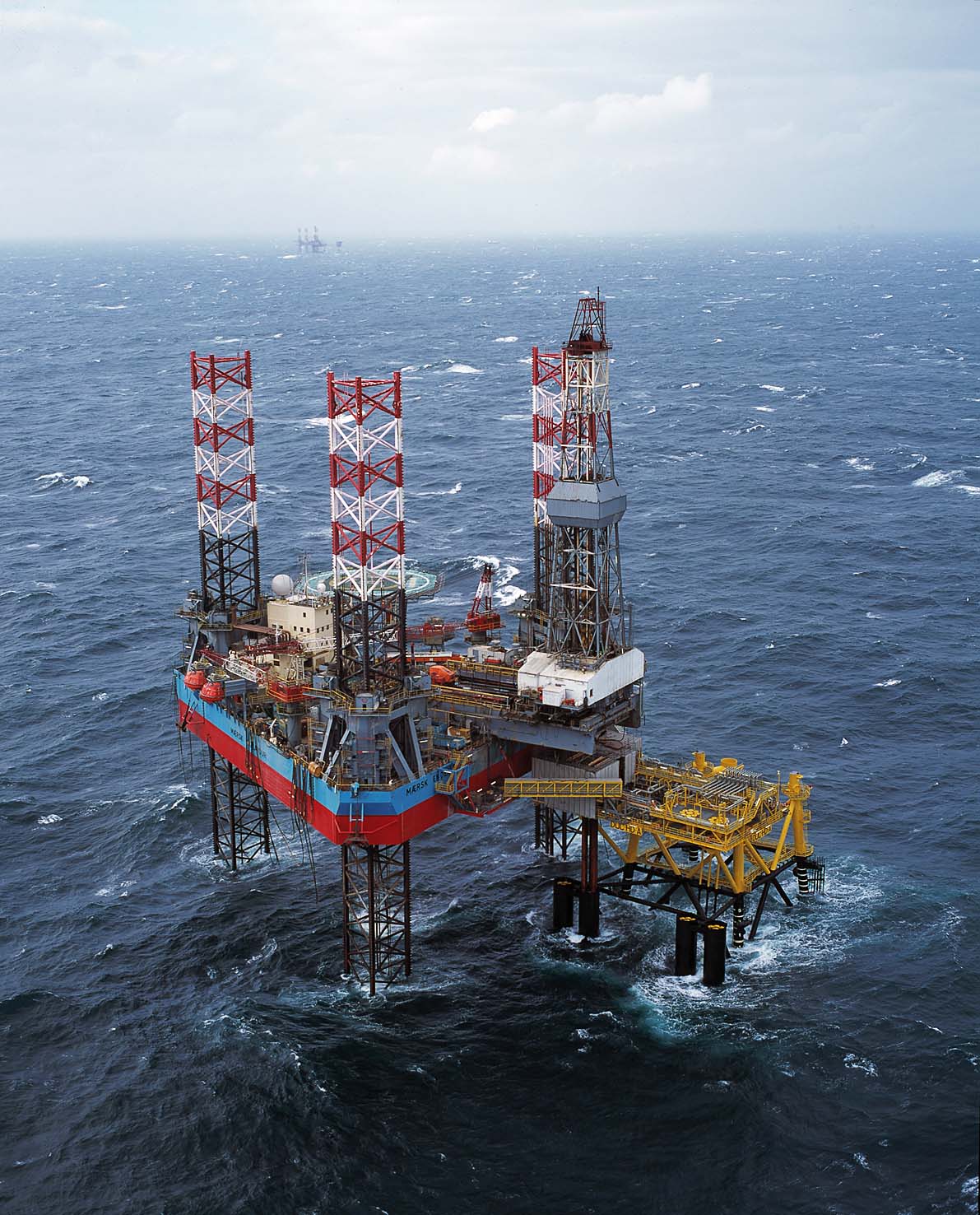 [offshore+drilling.jpg]