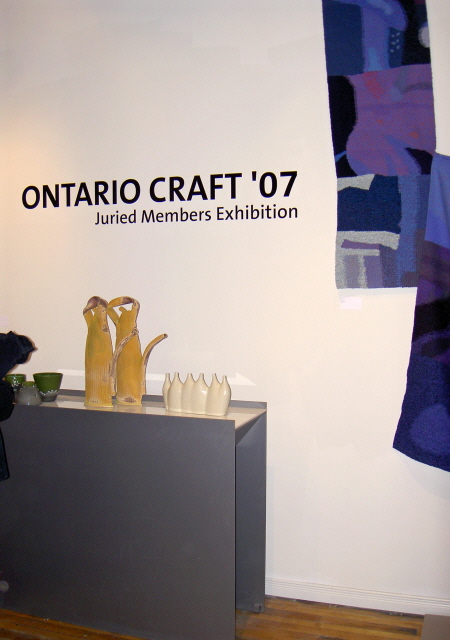 [Ontario+Craft+'07+exhibit.jpg]