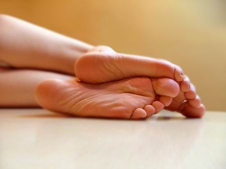 [Foot_massage5.jpg]