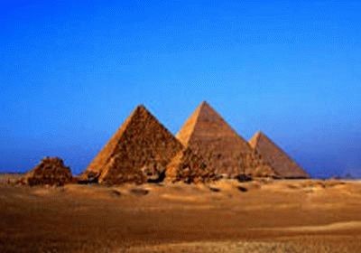 [egipto-piramides-de-gizeh_foto_18373cgdlsinbld.jpg]