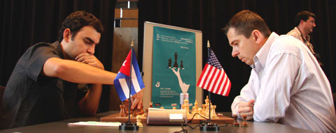 le cubain Dominiguez contre l'américain Onischuk