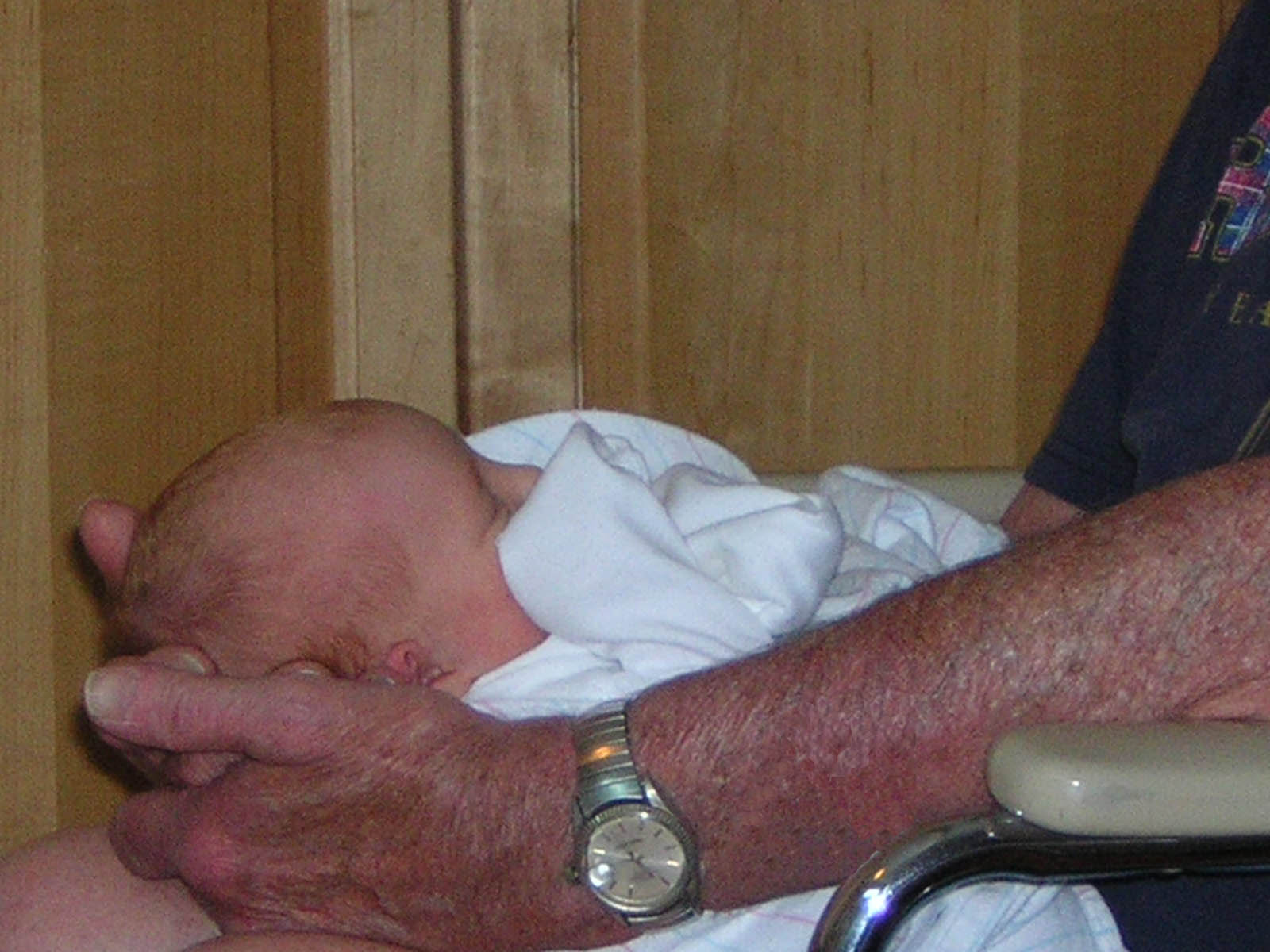 [Grandpa+Williams+Sara+hands.jpg]
