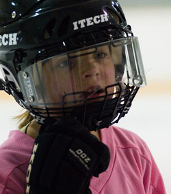 [Little_Girl_Wearing_Hockey_Helmet4455.jpg]