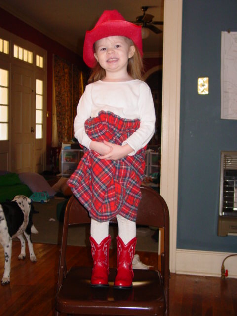 [Big+Cowgirl+and+new+new+boots.JPG]