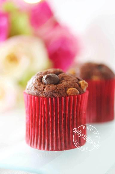 [Petite+Chocolate+Muffin_4.jpg]