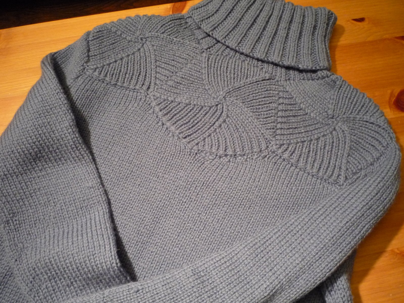 [Sweaters+086.jpg]