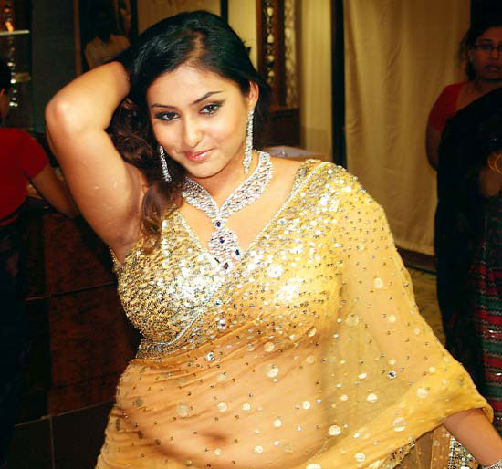 [namithas_tamil_actress_hot2.jpg]