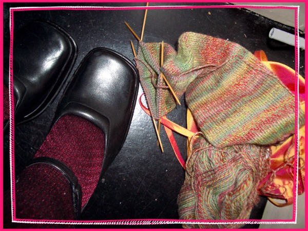 [2007-01-21+pink+martini+&+sock+009.jpg]