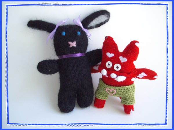 [2007-04-12+bunny+socks+sweater+031.jpg]
