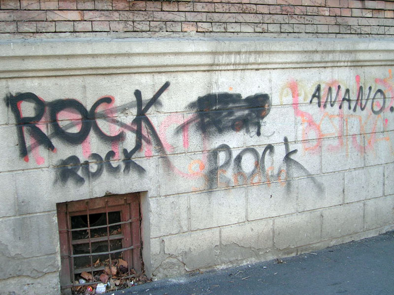 [Rock.jpg]