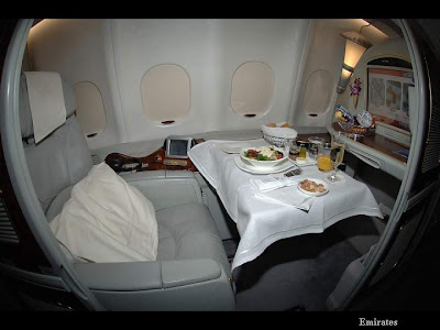 Air Emirates : www.ritemail.blogspot.com