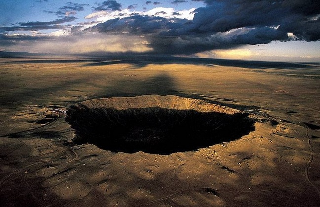 [Crater+in+state+of+Arizona,+the+USA-ritemail.blogspot.com.jpg]
