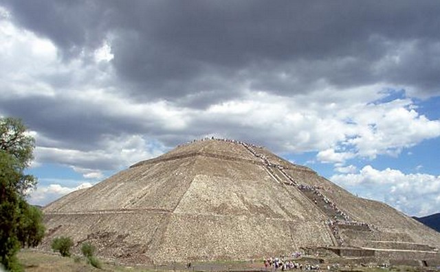 [teotihuacan+6.jpg]