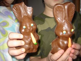 [two+bunnies.jpg]