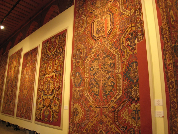 [carpet+museum.jpg]