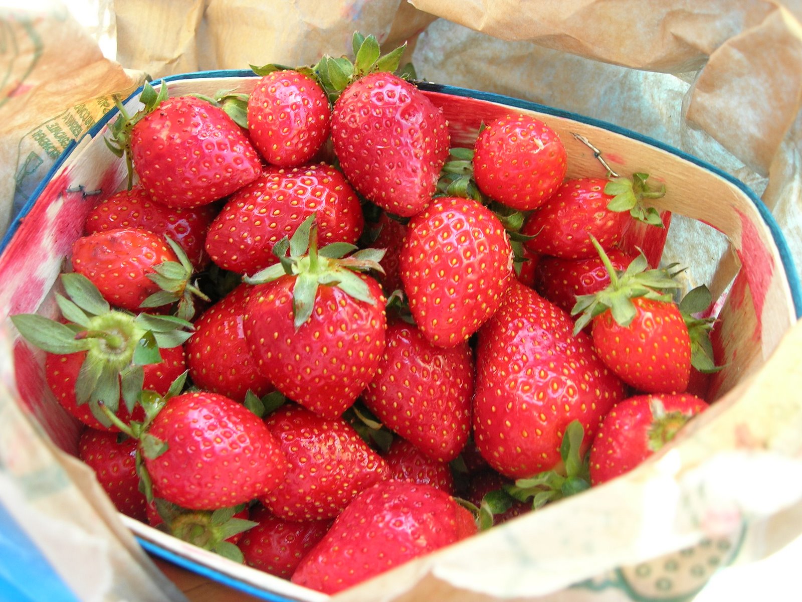 [Strawberries.JPG]
