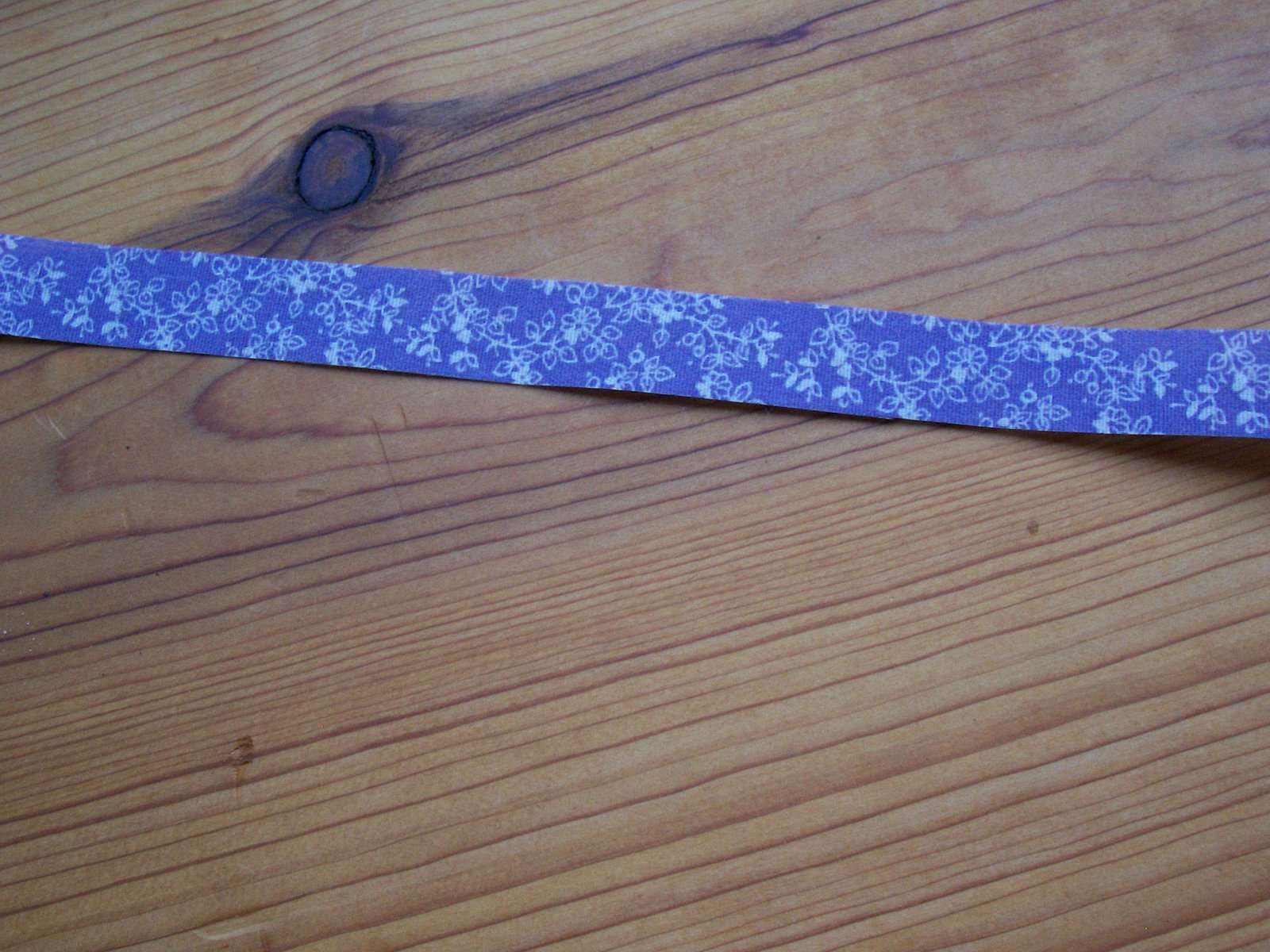 [purple+ribbon.JPG]