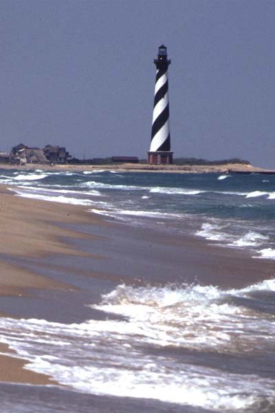 [1317_-_Cape_Hatteras_Lighthouse_From_Beach.jpg]
