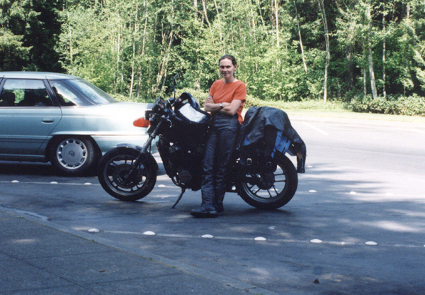 [26+years+old+with+motorcycle.jpg]