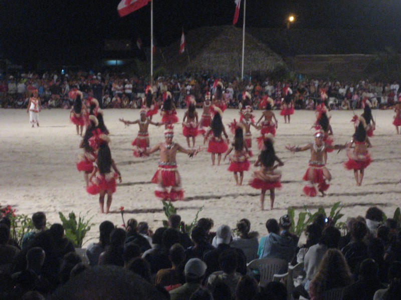 [Polynesia+dancing.jpg]