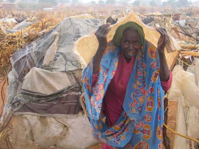 [Darfur+-+mulher.jpg]