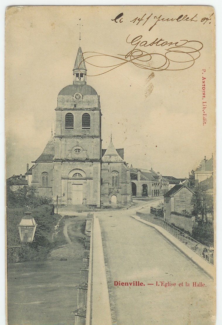 [Dienville+l'église,+la+halle+Antoinne+1907+GP.jpg]
