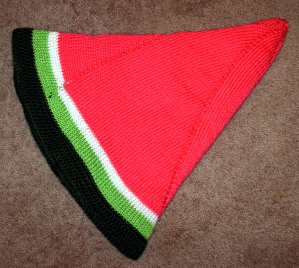[Watermelon+Pinwheel+Blanket2.JPG]