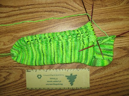 [green+toe+up+sock.jpg]