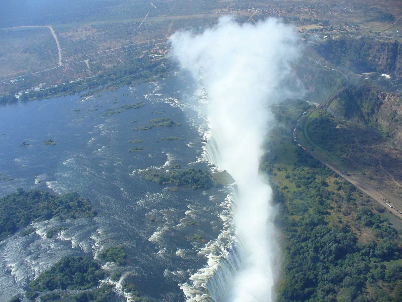 [074+Victoria+Falls+View+From+Helicopter.jpg]