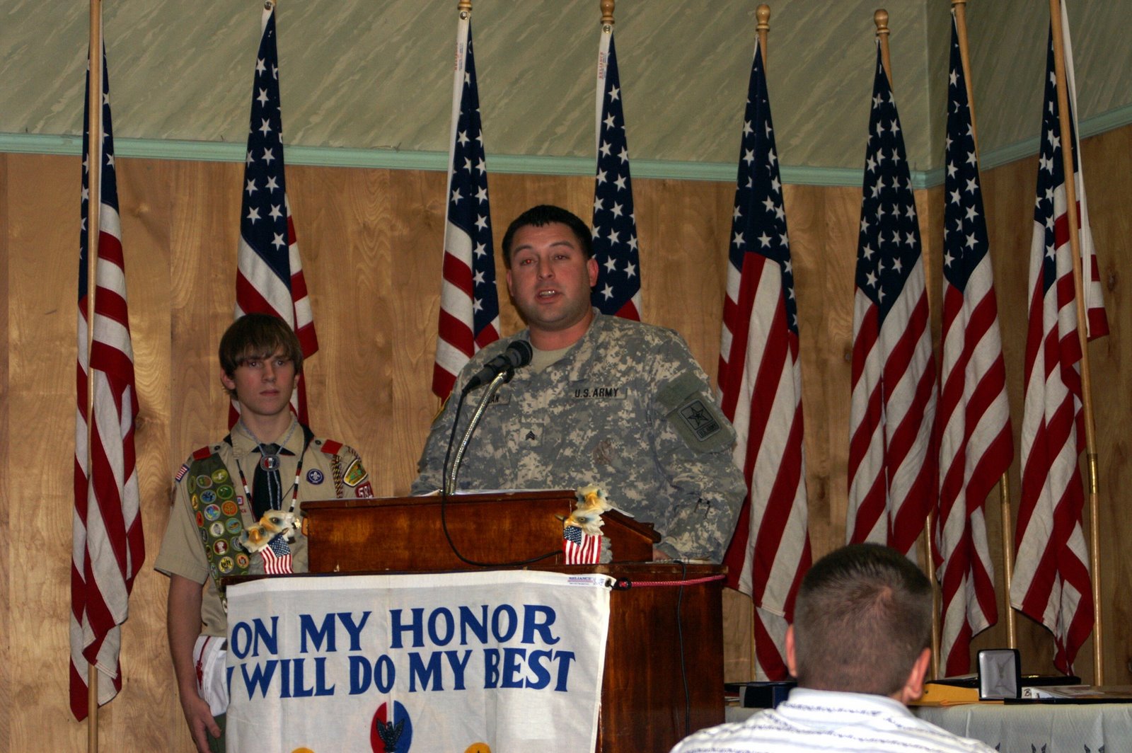 [Bryan+See+ceremony+with+soldier.JPG]