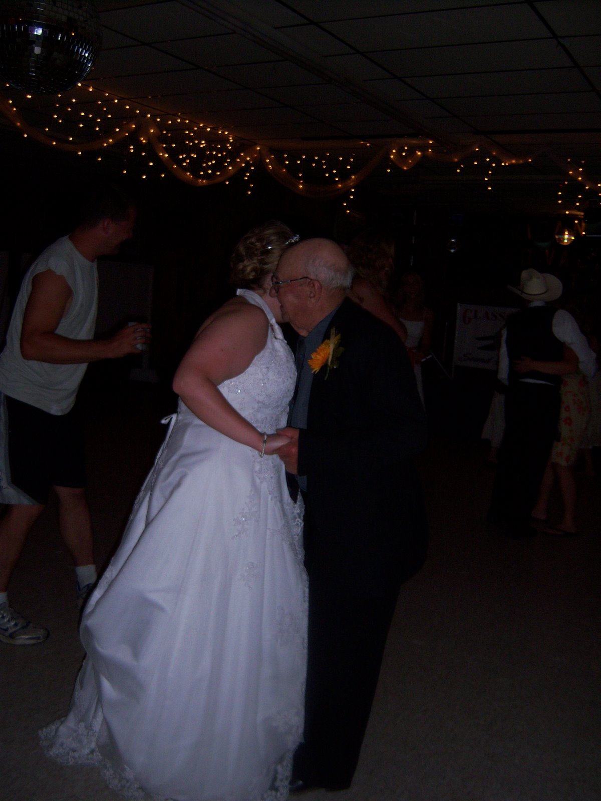 [Grandpa+dancing+2.jpg]