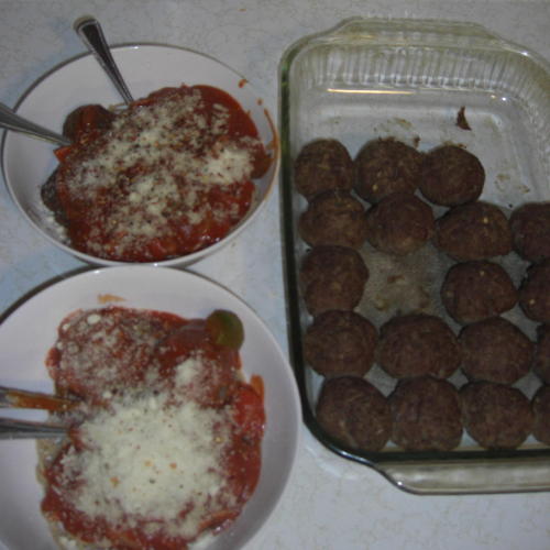 [1.+Spaghetti+and+Meatballs.JPG]
