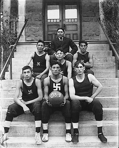 [Native_American_basketball_team.jpg]