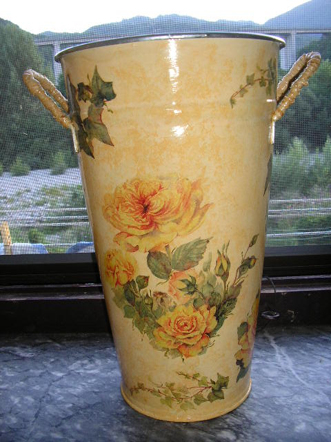 [vaso+rose.jpg]