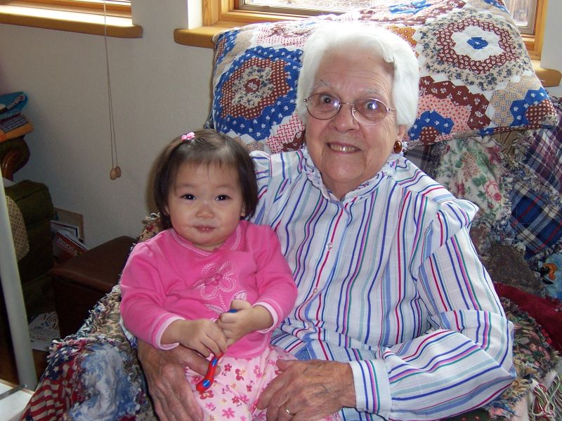 [grandma+with+Abby.jpg]