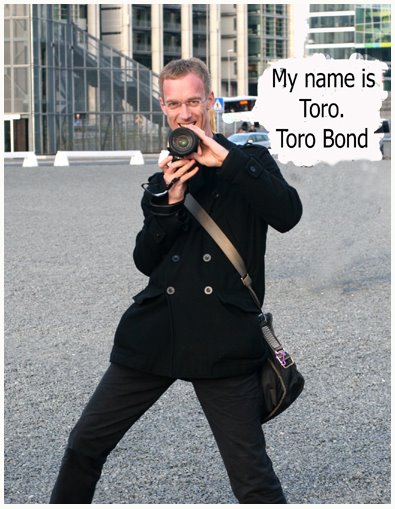[blog+toro+bond.jpg]